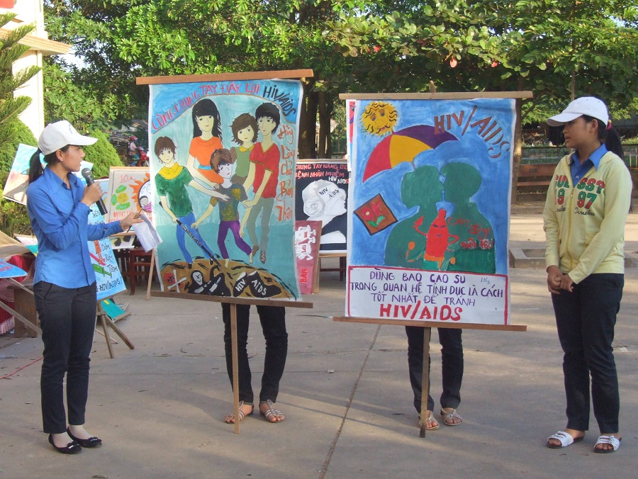 Tuyên truyền phòng chống tội phạm, tội phạm ma túy và  tệ nạn xã hội trong học sinh Tuyên truyền phòng chống tội phạm, tội phạm ma túy và  tệ nạn xã hội trong học sinh